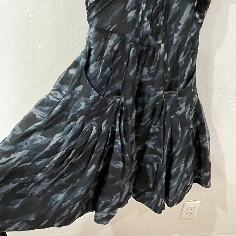 BCBGMaxAzria Silk Camo Mini Dress with Pockets Size XXS Blue Tulle Fit and Flare